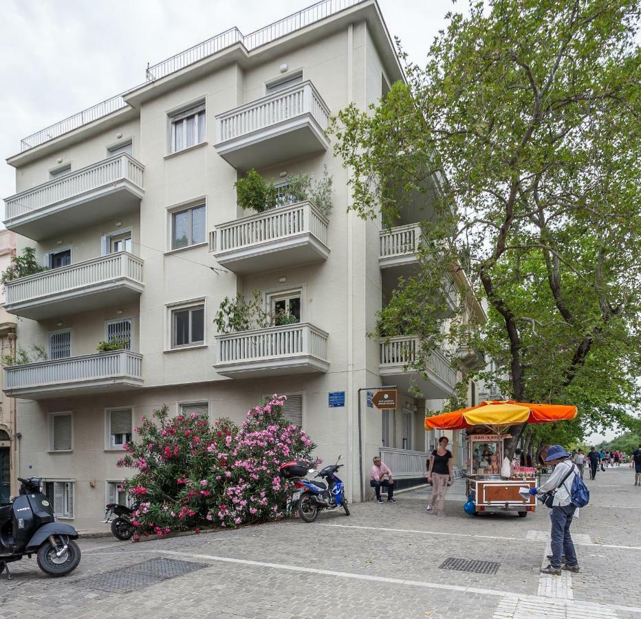 Unique Semi-Basement Stay At The Foot Of The Acropolis Atena Exterior foto